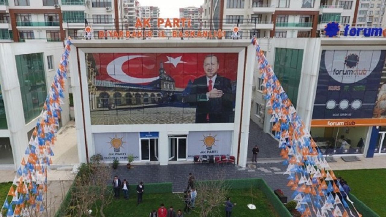 AK Parti duyurdu: 22 Kasım'a ertelendi