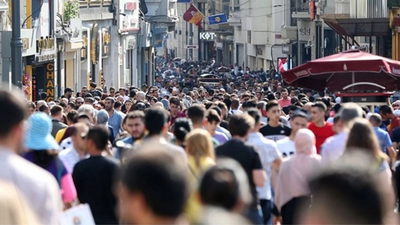 TÜİK açıkladı işsizlik sayısı arttı bakın Türkiye’de kaç işsiz var