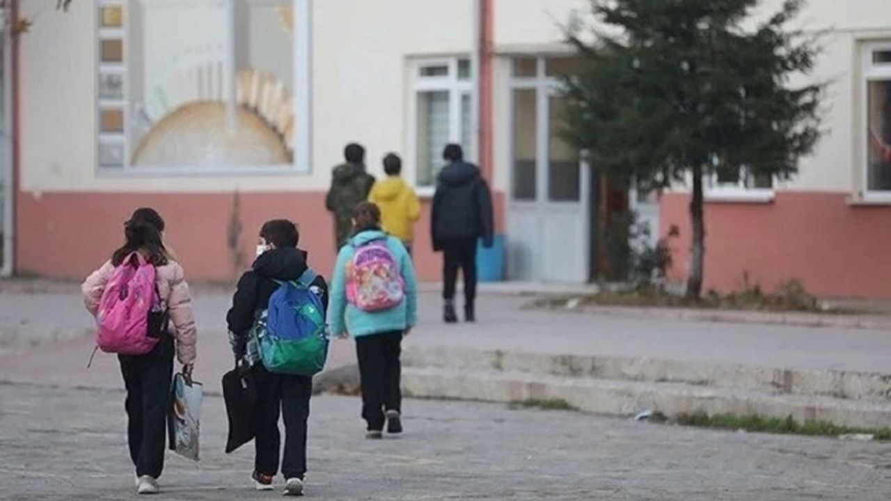 Diyarbakır'daki okullarda neler oluyor!