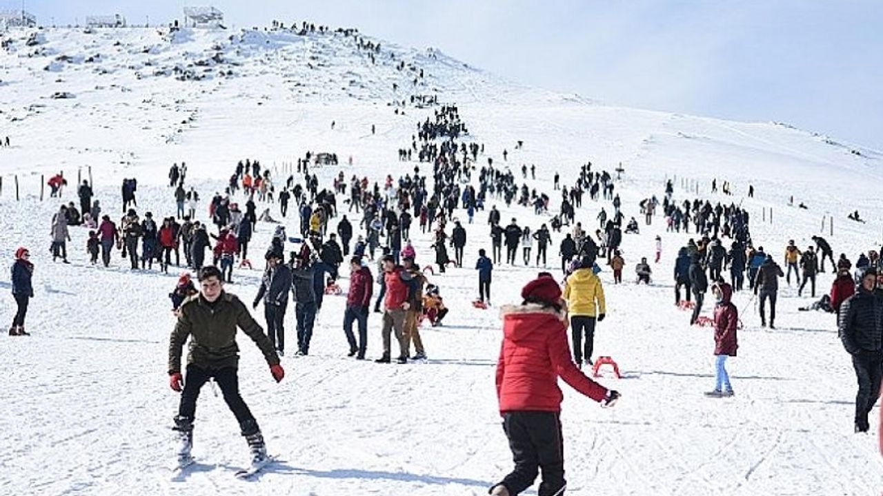 Diyarbakır’a çok yakın! Kayak sezonu başladı