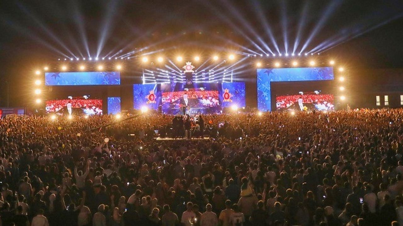 Diyarbakır'daki dev konseri duyurdu! Tarih verdi