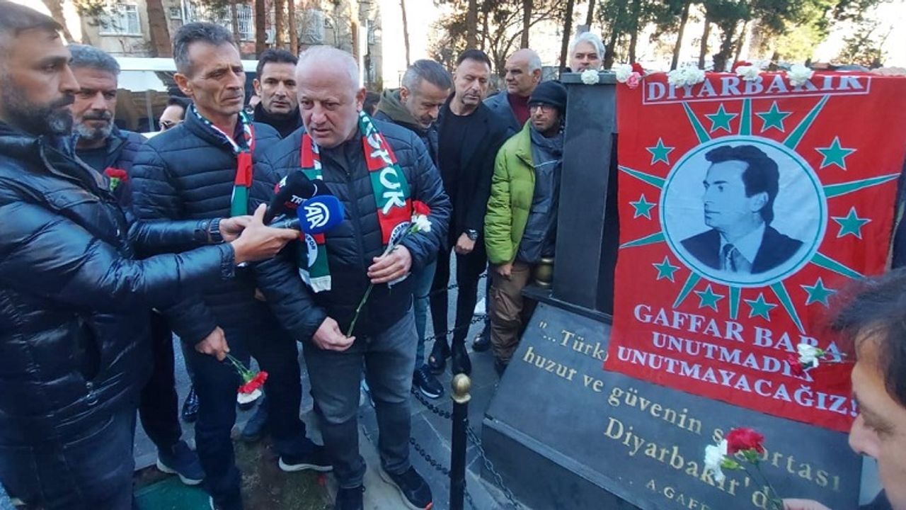 Diyarbakırspor'un efsane futbolcuları Diyarbakır'a geldi