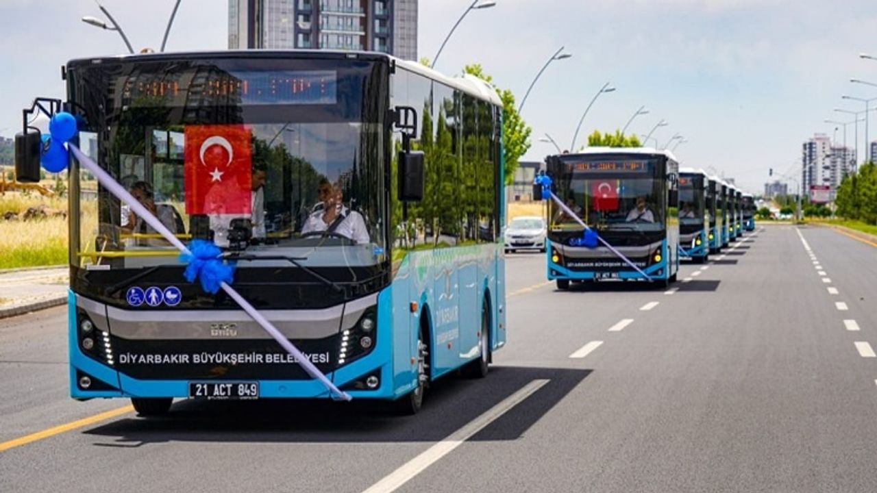 Diyarbakır Büyükşehir 10 yeni otobüs aldı