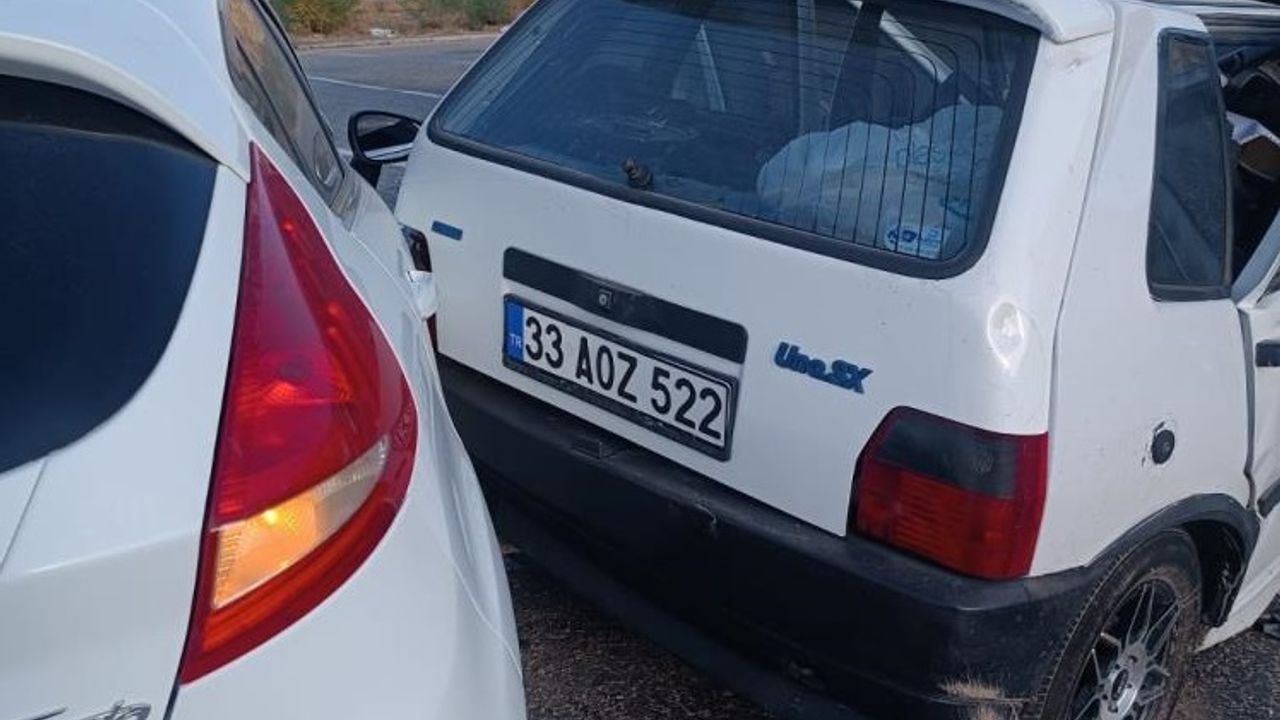 Adıyaman’da iki otomobil çarpıştı: 5 yaralı