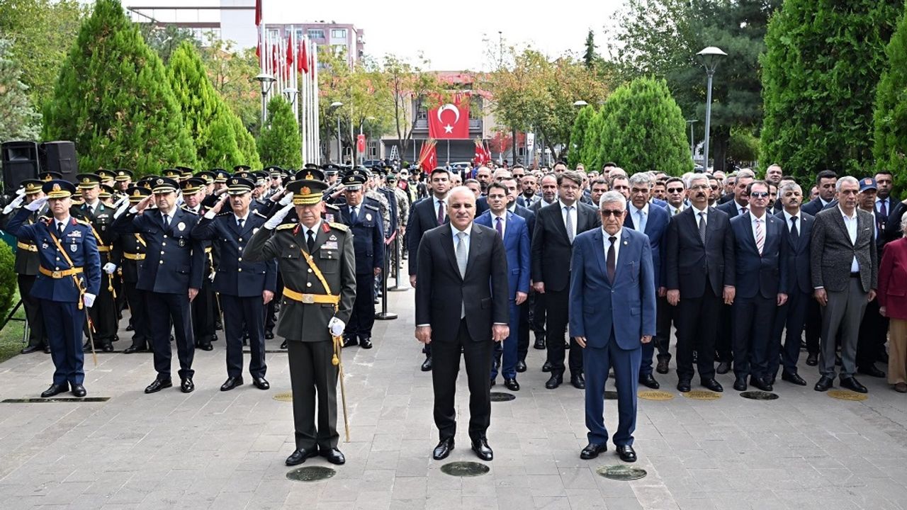 Diyarbakır’da Cumhuriyet Bayramı kutlamaları: İşte protokoldeki isimler
