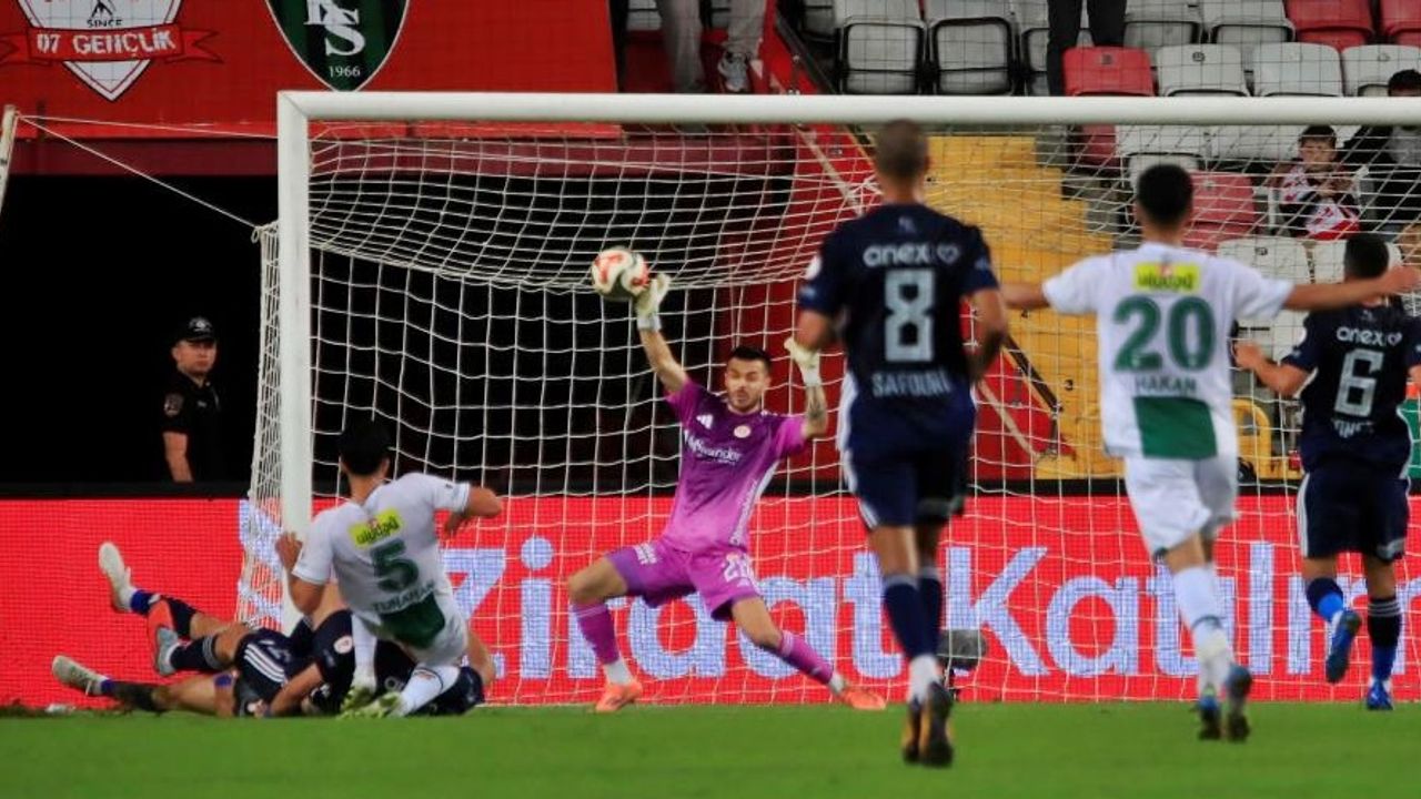 Diyarbakırlı kaleci geçit vermedi: Bursaspor kupaya veda etti