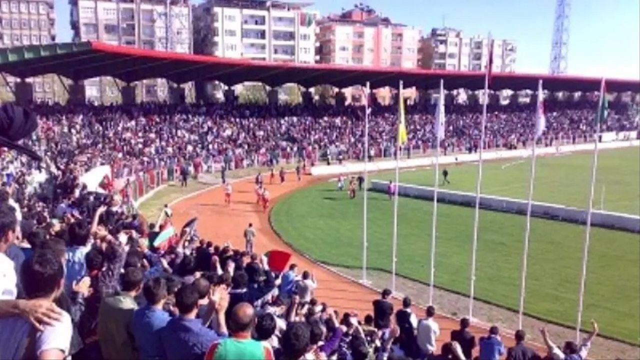 Diyarbakırspor’un tarih yazdığı sezon: İşte milyonların dinlediği o efsane maç!