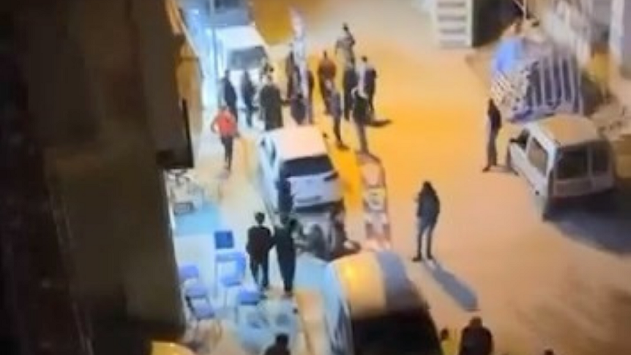 Elazığ'da çay ocağına pompalı tüfekli saldırı!