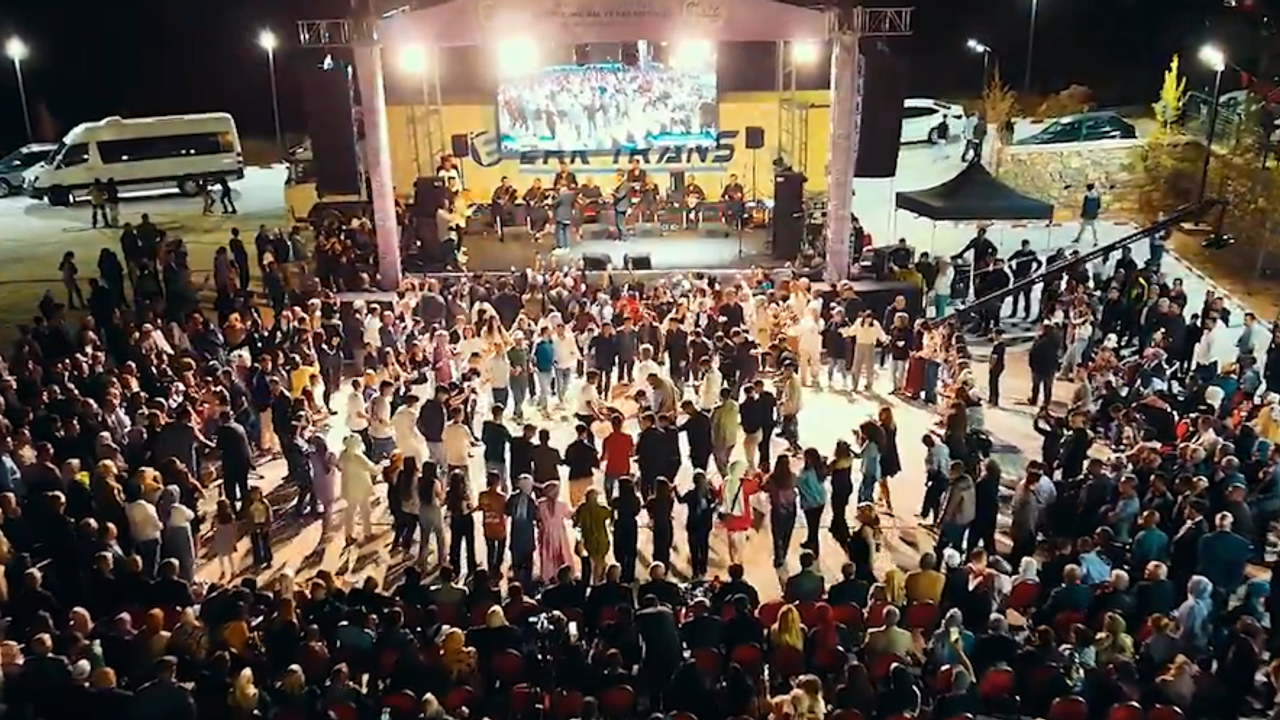 Mahmut Tuncer Diyarbakır’daki festivale katıldı!