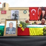 Mehdi Zana için Diyarbakır’da anma töreni düzenlendi!