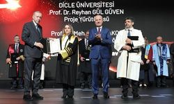 Cumhurbaşkanı Erdoğan'dan Dicle Üniversitesi’ne ödül