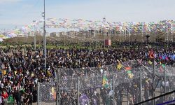 Diyarbakır Barosu, 3 dilde Newroz'u kutladı