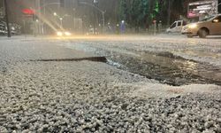 Kilis ve Gaziantep'te dolu hayatı olumsuz etkiledi