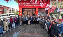 Diyarbakır’da 1000 kişi MHP’ye katıldı!