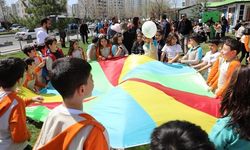 Diyarbakır’da otizmli çocuklar gönüllerince eğlendi