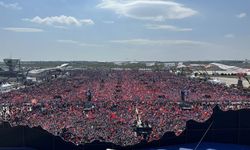 Cumhurbaşkanı Erdoğan, İstanbul mitingine 1 milyon 700 bin kişinin katıldığını açıkladı