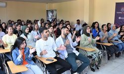 Diyarbakır’da öğrencilere motivasyon semineri