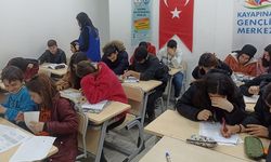 Öğrenciler İngilizceyi oyun oynayarak öğreniyor