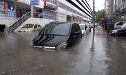 Ankara'da sağanak sele neden oldu