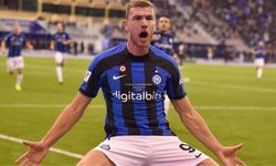 Edin Dzeko, Fenerbahçe'ye imza atmak için İstanbul'a geldi