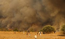 Çanakkale'deki yangında 6 köy tahliye edildi