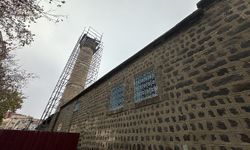 Urfa’da Ulu Cami’nin minaresi tekrardan yapılmaya başlandı