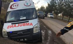 Diyarbakır’da ambulans kaza yaptı