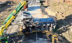 Urfa’da iki TIR çarpıştı iki kişi hayatını kaybetti
