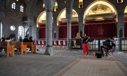 Diyarbakır’da bulunan bu kilisede konser verildi
