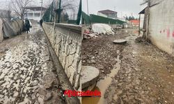 Diyarbakır'da çamurlu okul yolu! Öğrenciler mağdur