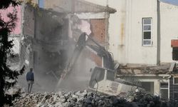 Diyarbakır'daki eski hastane yıkılıyor!