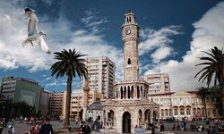 İzmir’de 2 arkadaş aynı hastalıktan aynı anda öldü