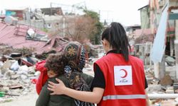 Kızılay'dan Diyarbakır'da yetim çocuklara para yardımı