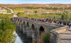 Diyarbakır’da demlik çay dayatması: Almayan içemez!