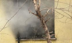 Diyarbakır’da bir ev yandı! İtfaiye eri yaralandı
