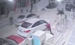 Mardin’de bir gencin üzerine kapı düştü!