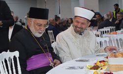 Mardin'de Müslüman, Ezidi, Ermeni ve Süryanilerin temsilcileri iftarda buluştu