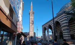 Diyarbakır'da 500 yıllık Dört Ayaklı Minare'nin restorasyonu sona erdi