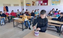 Diyarbakırlı öğrenciler bayram harçlıklarını bağışladı