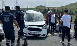 Mardin-Diyarbakır yolunda kaza! Yaralılar var