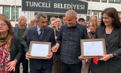Tunceli’de DEM Partili eş başkanlar mazbatasını aldı