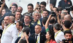Jose Mourinho resmen Fenerbahçe'de!