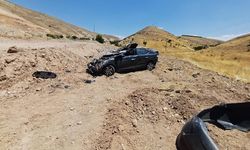 Malatya’da kaza yaşandı: Araç şarampole yuvarlandı!