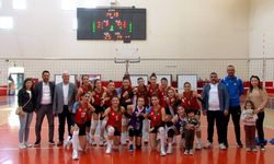 Diyarbakır Büyükşehir Kadın Voleybol takımının hedefi play-off