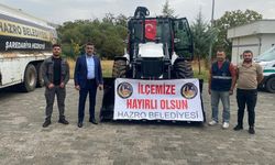 Diyarbakır’da bakanlıktan ilçe belediyesine iş makinesi hibesi