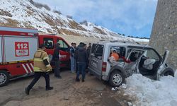 Bingöl Diyarbakır yolunda kaza: Ağır yaralılar var