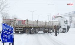 Diyarbakır Bingöl yolunda TIR trafiğine yasak geldi!