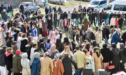 Diyarbakır’ın ilçesinde 8 Mart Şenliği düzenlendi! Kadın Korosu sahne aldı