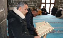 Diyarbakır’da 44 yaşındaki Yusuf’un teravih namazı azmi takdirleri topladı