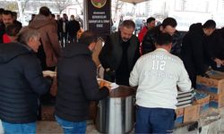 Diyarbakır’daki hastane önünde Ramazan boyunca ücretsiz iftar!